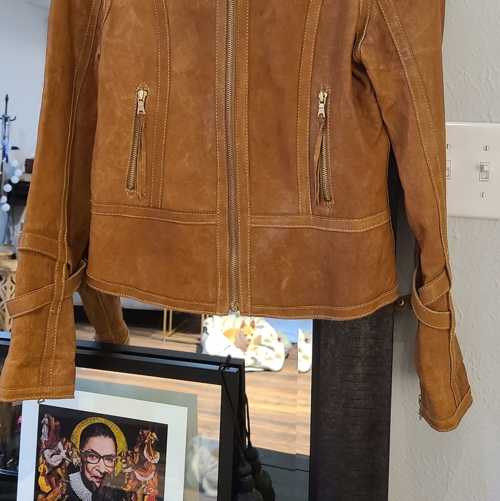 Andrew Marc Leather Jacket - Picture 14 of 14